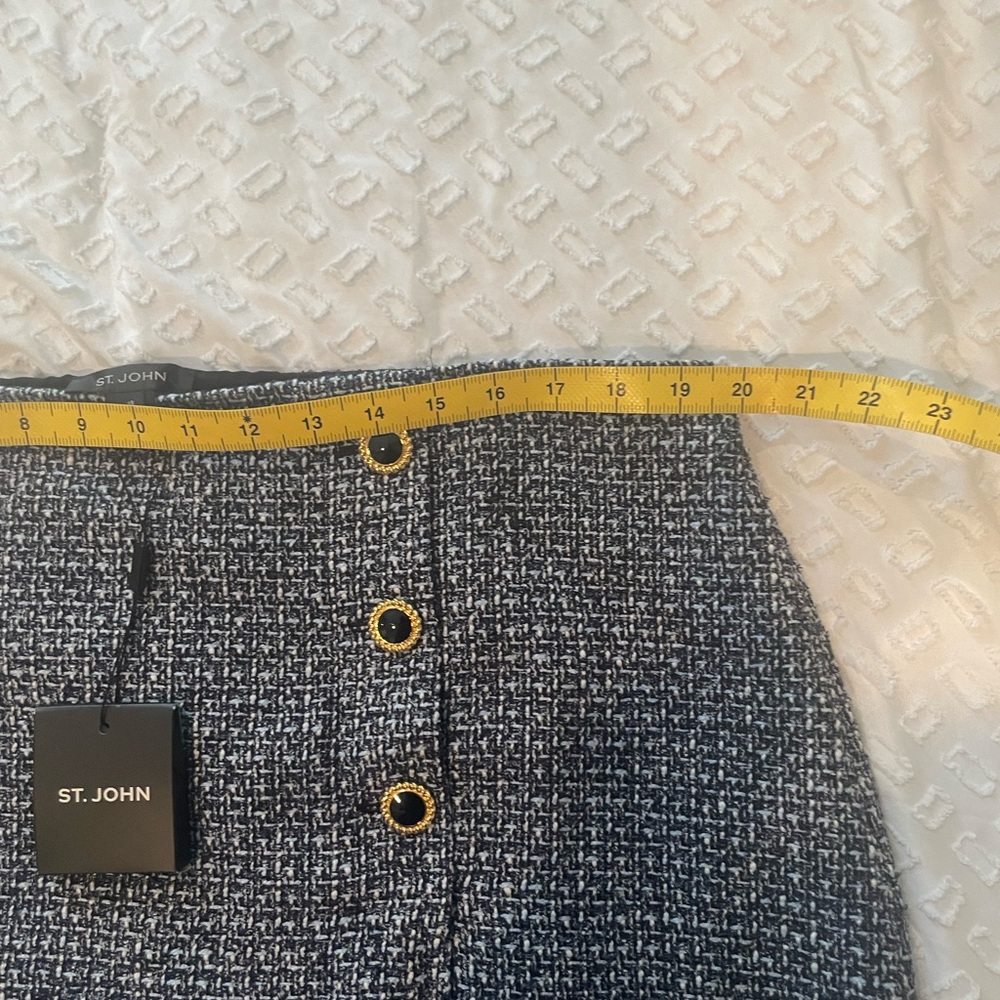 St. John Tweed A-Line Skirt - Size 18 - Picture 9 of 9